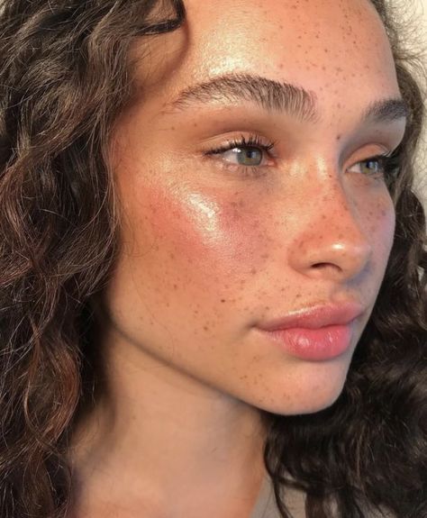 Dewy Makeup Look, Maquillage On Fleek, Mekap Mata, Makeup Tip, Make Up Inspiration, Fresh Makeup, Dewy Makeup, Smink Inspiration, Glow Skin