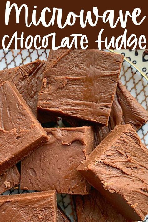 Cocoa Powder Fudge Recipe, Fudge With Evaporated Milk, Old Fashion Fudge Recipes, Microwave Chocolate Fudge, Easy Microwave Fudge, Mackinac Island Fudge, Marshmallow Desserts, Old Fashioned Fudge, Easy Chocolate Fudge