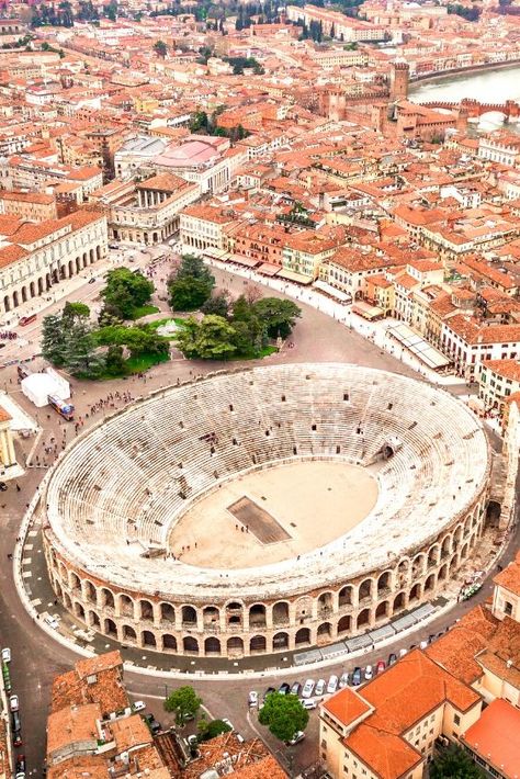 Italy Verona, Italy 2023, Things To Do In Italy, Italy Holidays, Verona Italy, Italy Travel Tips, Lake Garda, Visit Italy, Northern Italy