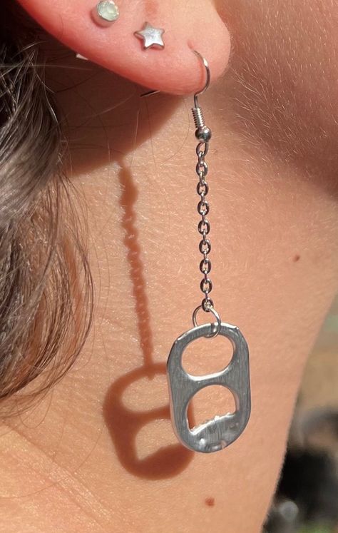 Recycled soda tab earrings on a chain. Diy Pop Tab Jewelry, Can Top Jewelry, Bottle Tap Craft, Soda Tab Clothes, Cool Handmade Jewelry, Soda Tab Friends, Charm Jewelry Diy, Soda Tabs Crafts, Bottle Tab Crafts