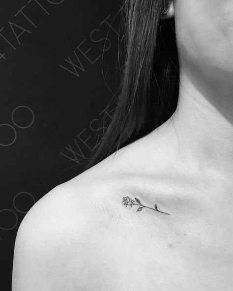 Fine line rose tattoo on the right collarbone. Collar Bone Tattoo Quotes, Molecule Tattoo, Collarbone Tattoo, Serpent Tattoo, Small Rose Tattoo, Ring Finger Tattoos, Bone Tattoos, Collar Bone Tattoo, Cute Tattoos For Women