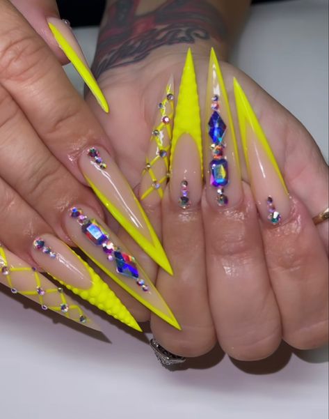 Neon Yellow Stiletto Nails, Neon Stiletto Nails Summer, Yellow Stilleto Nail, Neon Nails Stiletto, Yellow Rhinestone Nails, Yellow Stiletto Nails Design, Neon Stiletto Nails Designs, Blue And Yellow Nails Acrylic, Neon Yellow Nails Designs Summer