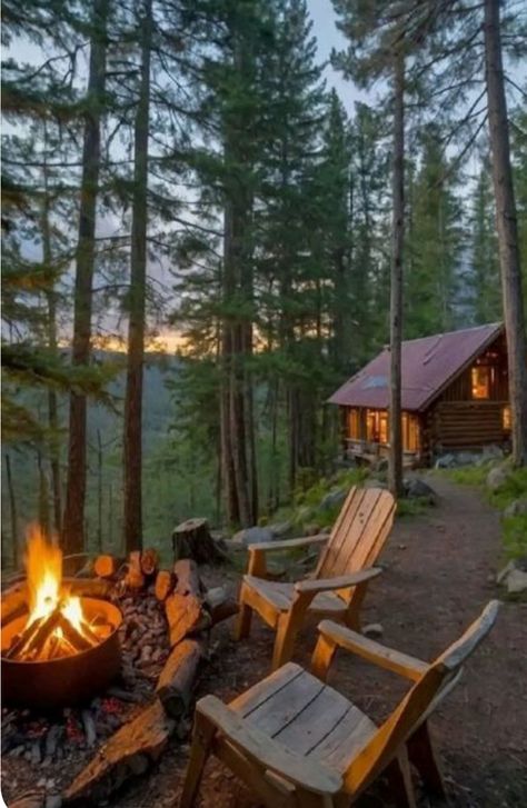 Exterior Cabin, Cottage Forest, Romantic Camping, Cabin Weekend, Cabin Trip, Romantic Date Night Ideas, Camping Inspiration, Nature Camping, Cabin Living