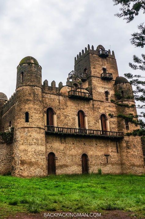 Gonder Ethiopia, Gondar Ethiopia, Ethiopia Travel, History Of Ethiopia, Visit Africa, Traveling Alone, African Art Paintings, Countries To Visit, Best Image