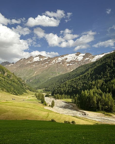 Summer at home pt 3. So many recharging days in nature ☀️ #southtyrol #hiking #alps #italy #südtirol Alps Italy, Italian Alps Aesthetic, Alp Mountains, Italian Alps Northern Italy, Italy Mountains Winter, Swiss Alps Villages, South Tyrol, Hiking, Italy