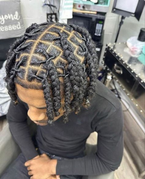 3 Strand Twists: How to Style this Gorgeous Look Men Retwist, Mens Dreadlocks, Dread Updos, Locs Dyed, Women Dreads, Hairstyle Locs, Hairstyles Dreads, Dreads Men, Men Dreads