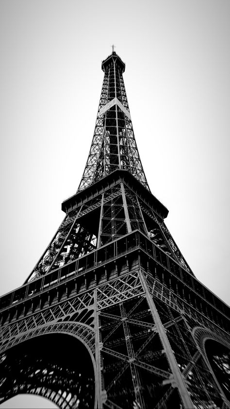 Cute Hd Wallpaper Iphone, Paris Tower Eiffel, Eifell Tower, Efile Tower, Arquitectura Wallpaper, Paris Background, Black And White Paris, Phone Backround, Paris Dark