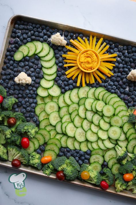 Spread the love Dino Veggie Tray, Dinosaur Veggie Tray, Dinosaur Charcuterie Board, Blueberry Nutrition Facts, Dinosaur Birthday Party Ideas, Dinosaur Baby Shower Theme, Veggie Platter, Party Activities Kids, Park Birthday