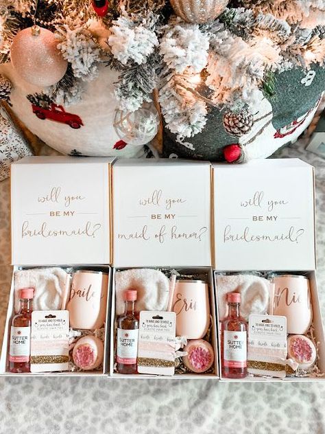 How I proposed to my bridemaids: These adorable bridesmaid boxes were from Amazon under $20 for 3! bridesmaid proposal, proposal box, bridesmaid gift ideas, bridesmaid box, maid of honor proposal, maid of honor gift ideas Bridesmaid Proposal Cricut, Bridal Boxes For Bridesmaid, Bridesmaid Asking Ideas, 2023 Elopement, Bridesmaid Proposal Diy, Bridal Gift Box, Proposal Boxes, Bridal Boxes, Bridesmaid Proposals