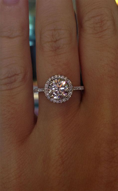 Round Brilliant Halo Engagement Ring Wedding Ring Halo Round, Circular Halo Engagement Ring, Wedding Rings Halo Round, Halo Circle Engagement Ring, Round Diamond Rings For Women, 2 Carat Engagement Rings Round Halo, Rose Gold Round Halo Engagement Ring, Circle Promise Ring, Engagement Rings Diamond Halo