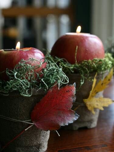 Fall table decoration Country Thanksgiving Decorations, Fall Fireplace, Deco Champetre, Fall Centerpieces, Diy Thanksgiving, Fall Deco, Thanksgiving Centerpieces, Fall Decorating Ideas, Diy Centerpieces