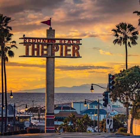 South Bay California, Redondo Beach Pier, Redondo Beach California, Manhattan Beach Pier, Ca History, California Sunset, Redondo Beach, South Bay, Manhattan Beach