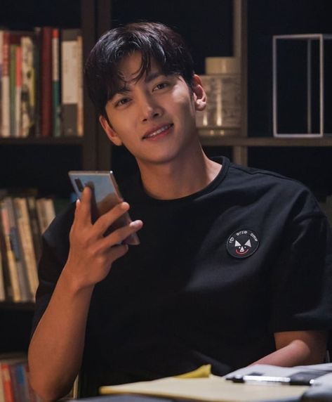 K Drama Actors Guys, Healer Kdrama, Ji Chang Wook Photoshoot, Ji Chang Wook Smile, Suspicious Partner, Chang Wook, Lee Dong Wook, Korean Boy, Korean Star