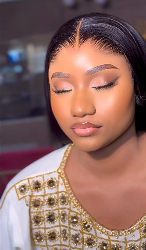 No Make Up Wedding Look, Convocation Makeup Look, African Wedding Makeup, Simple Graduation Makeup, Wigs Installation, Nigerian Wedding Makeup, Insta Baddie Makeup, Black Bridal Makeup, Makeup Nude