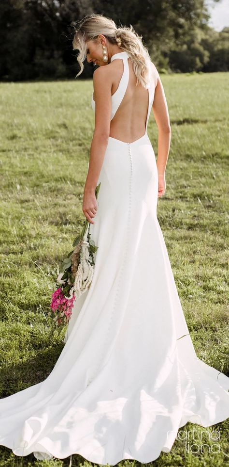 Simple and chic open back halter wedding dress | Mermaid style bridal gown with key hole back and high neck | Martina Liana Wedding Dress Spring 2020 | Red-Carpet-Worthy Bridal Gowns For The Modern Bride - Belle The Magazine | | See more gorgeous bridal gowns by clicking on the photo #weddingdress #bridalgown #wedding Wedding High Neck Dress, Elegant Wedding Dress High Neck, Classic Wedding Dress Backless, Wedding Sheath Dress, Wedding Dress Back Buttons, Simple High Neck Wedding Dress, Halter Low Back Wedding Dress, Halter Neck Wedding Dress Open Backs, High Neck Wedding Dress Hairstyle