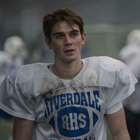 Archie Andrews Aesthetic, Archie Riverdale, Archie Andrews Riverdale, Riverdale Season 1, James Fitzgerald, Riverdale Aesthetic, Handsome Celebrities, Archie Andrews, 26 January