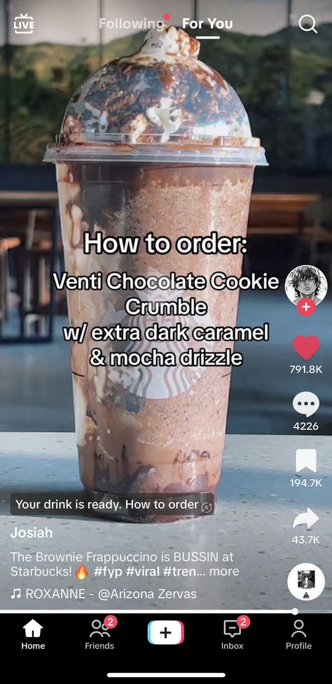 Chocolate Chip Cookie Starbucks Drink, Cookie Starbucks Drink, Cookie Crumble Starbucks, Frappuccino Orders, Vlogmas 2024, Starbs Drinks, Starbucks Halloween Drinks, Starbies Drinks, Mocha Cookie Crumble