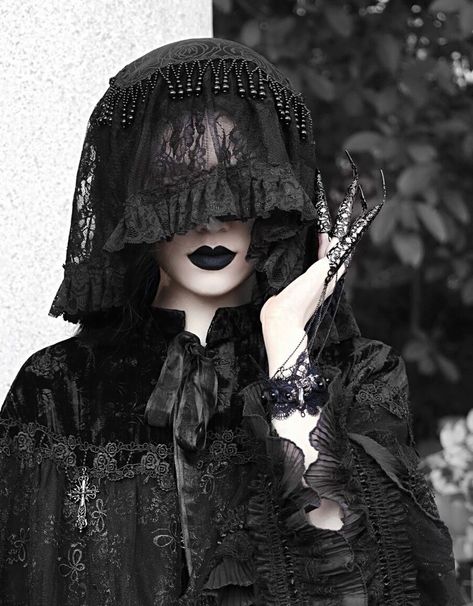 Haunted Masquerade, Mrs Bella, Face Veil, Lace Veil, Lace Veils, Lace Headbands, Looks Black, Black Veil, Victorian Gothic