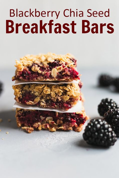 Blackberry Chia Seed Breakfast Bars #breakfast #breakfastbars #brunch #chiaseeds #blackberries #healthy Chia Seed Bars, Blackberry Breakfast, Strawberry Rhubarb Muffins, Chia Seed Breakfast, Oat Breakfast, Seed Bars, Crumb Bars, Healthy Lunches For Kids, Oat Bars