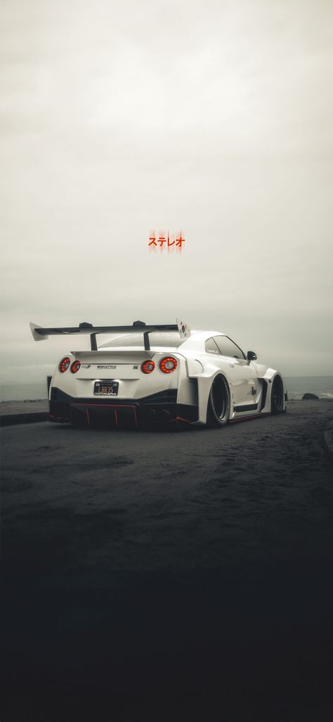 Gtr R35 Aesthetic, Gtr 35 Wallpaper, Super Cars Aesthetic, Gtr Aesthetic, White Nissan Gtr, Super Cars Wallpaper, Supra Wallpaper, Nisan Gtr, Gtr Wallpaper