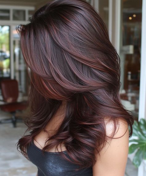 Red Tones Hair Color Dark Brown, High Low Lights Hair Dark Brown Red Highlights, Brunette To Red Hair Transformation, Medium Brown Hair With Red Tint, Red Bayalage Brunette, Red Lowlights In Brown Hair, Cinnamon Red Hair Color, Red Brown Highlights, Brownish Red Hair