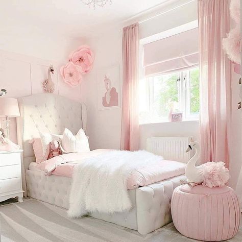 Blanket Aesthetic, Toddler Bedroom Girl, Big Girl Bedrooms, Pink Bedroom Decor, Dekorasi Kamar Tidur, Pink Bedrooms, Toddler Rooms, Girl Bedroom Designs, Toddler Bedrooms