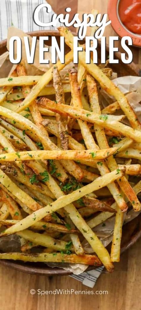 These oven baked french fries are my daughter's favortie. Homemade fries are an easy, healthier alternative! #spendwithpennies #fries #frenchfries #bakedfrenchfries #ovenbakedfrenchfries Homage French Fries, Best French Fries Homemade, Home Made French Fries, Home Made Fries, French Frys, Fresh French Fries, Cleanish Eating, Oven French Fries, Potato Oven