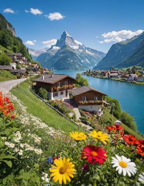 Switzerland Beautiful Places Nature, Beautiful Switzerland Nature, Switzerland Homes, Switzerland House, Switzerland Wallpaper, Switzerland Landscape, Switzerland Photography, Swiss Cottage, Mountain Landscape Photography