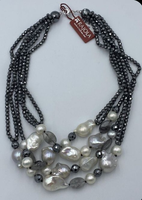 Gray Quartz, Leather Pearl Necklace, Hematite Necklace, Diy Bracelet Designs, Pearl Leather, South Sea Pearls, Bijoux Diy, Bead Jewellery, Strand Necklace