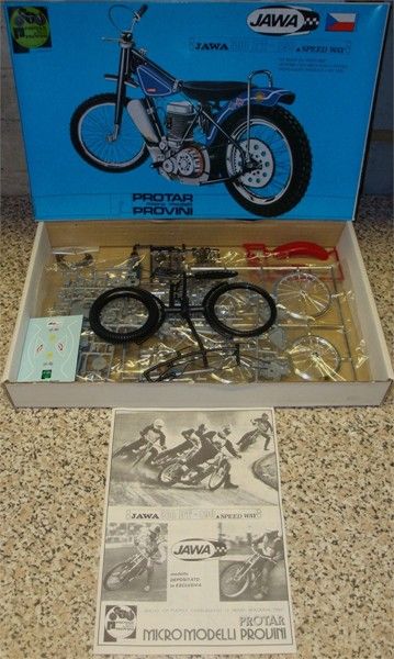 Protar Model No.136 1:9 Scale Jawa 500 DT - 890 Speedway Bike ~ Early 1980's Speedway Motorcycles, Motorcycle Model Kits, Motorcycle Model, Vintage Models, Vintage Motorcycle, Model Kits, Cellophane Bags, Model Car, Scale Models