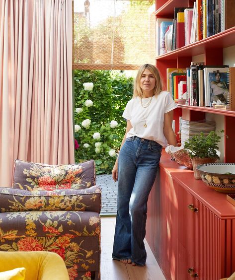 Matilda Goad, Pink Closet, London Interior, Cottage Interiors, Jeans White, Eclectic Home, Waist Jeans, Chic Home, White Tee