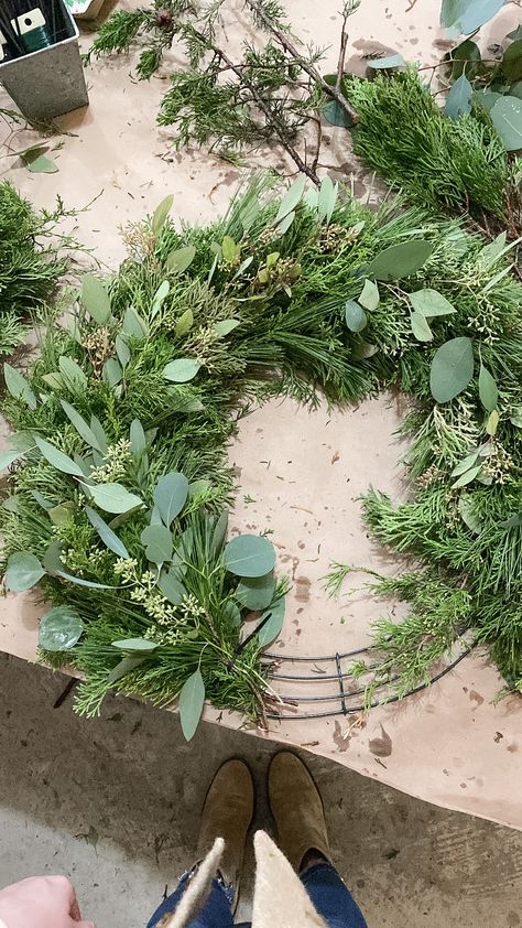 Diy Fresh Greenery Wreath, Diy Wreath Christmas Greenery, How To Make A Fresh Wreath, Wreath Making Party Supplies, Real Greenery Wreath, Making Fresh Christmas Wreaths, How To Make A Homemade Wreath, Christmas Wreath Natural Diy, How To Make Wreath Out Of Tree Trimmings