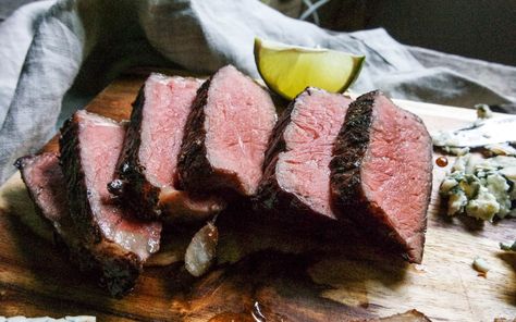 Cook the perfect medium rare steak with Reverse Sear Perfect Medium Rare Steak, Jess Pryles, Sear Steak, Reverse Sear Steak, Backstrap Recipes, Fall In Nyc, Medium Rare Steak, Rib Steak, Rare Steak