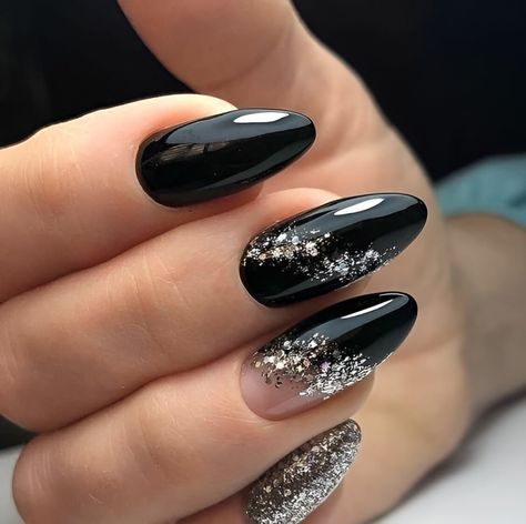 30 Mysterious And Dramatic Black Glitter Nail Designs That Are Top Glam - 248 Chip Nails, Black Almond Nails, Black Nails With Glitter, Nagel Design, Nails With Glitter, January Nails, Smink Inspiration, Black Nail Designs, Nail Designs Glitter