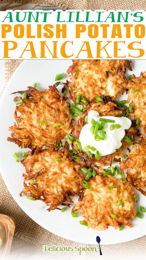 Polish Potato Pancakes, Potato Pancakes Easy, Potato Recipes Side Dishes, Easy Side Dish, Pancakes Easy, Potato Pancakes, Potato Side Dishes, Family Recipe, European Food