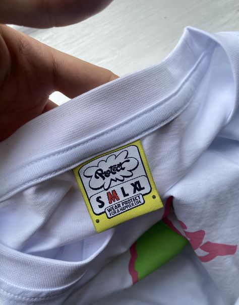 T Shirt Tags Label, Size Label Design Clothing, Clothing Brand Label Design, Clothing Brand Stickers, Shirt Tags Clothing Labels, Brand Label Clothing, Clothing Label Ideas, Clothing Labels Design Ideas, Clothing Brand Tags