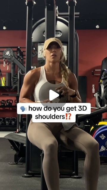 Shoulder Workouts For Women At The Gym, Full Body Workout Split Women, Shoulder Exercises With Bands, Shoulder Pump Workout, Shoulders Workout Women, Shoulders Back Workout, Women Shoulder Workout, Lean Muscle Women, Shoulder And Back Workout