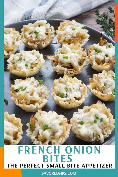 French Onion Bites are made with phyllo pastry and filled with sweet caramelized onions and Gruyere cheese just like the famous French onion soup we all love, but in appetizer form. French Appetizers Easy, Onion Bites, Food Canapes, Onion Tartlets, Make Ahead Christmas Appetizers, Cranberry Bites, French Appetizers, Antipasti Platter, Italian Snacks