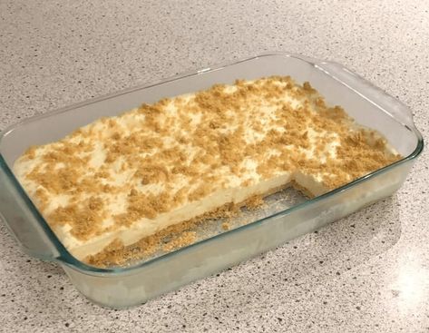 The Famous Woolworth Ice Box... - Recipes & Cooking Guide Woolworths Cheesecake, Ice Box Cheesecake, Honey Yeast Rolls, Woolworth Cheesecake, Jello Pie, Jello Cheesecake, Cakes Easy, Lemon Cheesecake Recipes, Dump Cakes