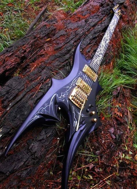 Etherial Guitars in Australia make some magnificent instruments, this beauty is a custom build for artist John Kiernan Guitars Design, Heavy Metal Guitar, Electric Guitar Design, Guitar Obsession, Custom Electric Guitars, Unique Guitars, Cool Electric Guitars, Rock Guitar, Easy Guitar