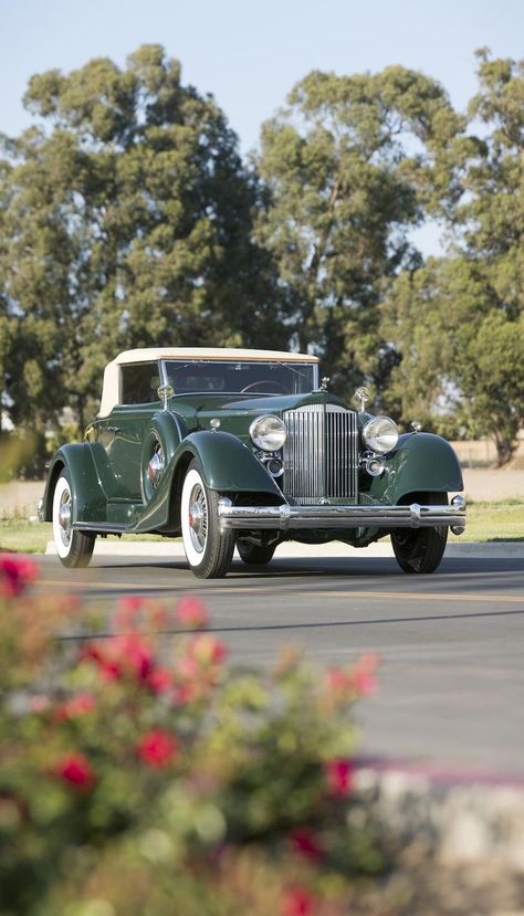 1940s Cars, 40s Cars, 1930s Cars, Joe Morgan, Vintage Cars 1950s, Packard Cars, Vintage Porch, Old Vintage Cars, Old Classic Cars