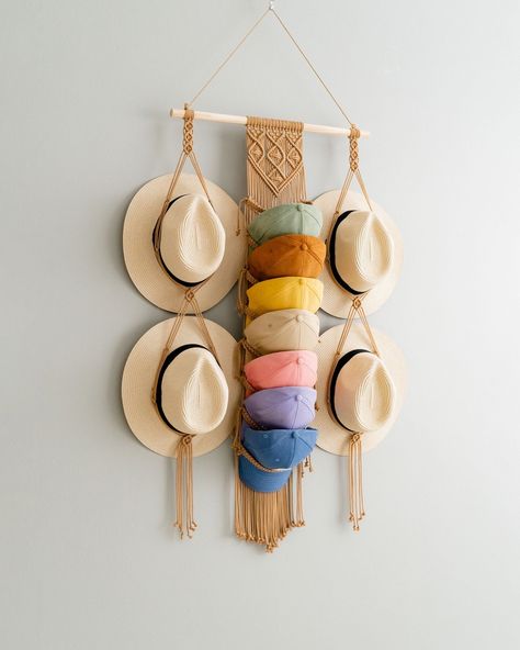 🧢 If you're looking for the perfect gift for that special man in your life, we have something unique and thoughtful that he'll love. Our Boho Hat Storage solution is not just practical but also adds a touch of style to any room. These Wall Hat Hangers are designed with care and crafted from beautiful macrame, making them both functional and decorative. 🧢 👉 Check out more at https://beandaikon.etsy.com/listing/1712466410 or contact us directly! 🎩 #artisanmade #macramedecor #bohemiandecor #ar... Macrame Gift Ideas For Men, Diy Hat Holder, Macrame Decor Ideas, Diy Macrame Plant Hanger Pattern, Diy Hat Rack, Macrame Making, Hat Hangers, Wall Hats, Apartment Decorating Living