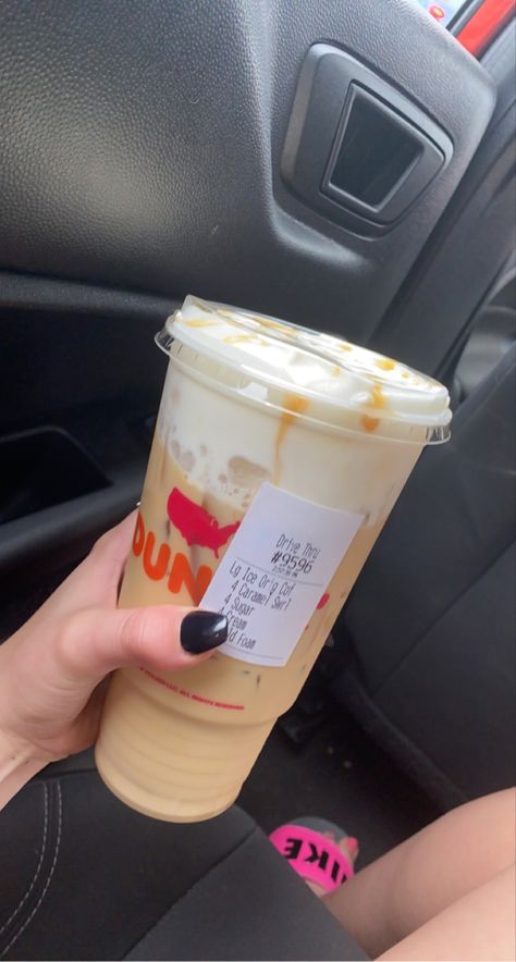 Dunkin Coffee Order Ideas, Coffee Order Ideas, Dunkin Donuts Iced Coffee Recipe, Best Dunkin Donuts Drinks, Dunkin Donuts Coffee Drinks, Dunkin Iced Coffee, Dunkin Coffee, Starbucks Drink Menu, Dunkin Donuts Iced Coffee