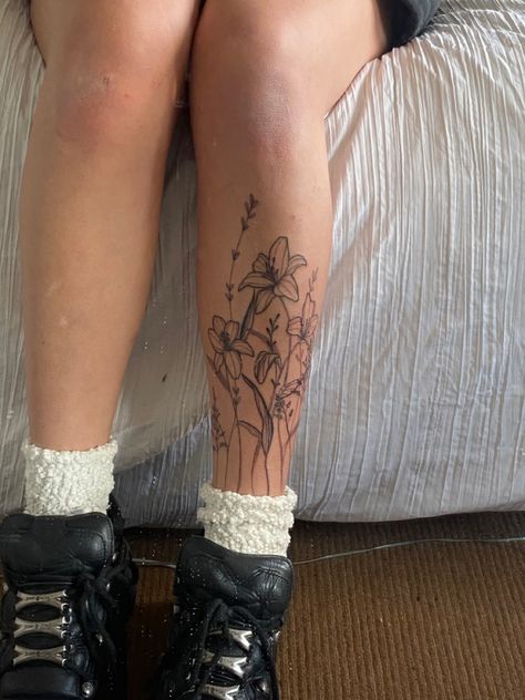 Tatoos Legs Woman, Illustrative Floral Tattoo, Barbed Wire Leg Tattoo, Lower Leg Flower Tattoo, Leg Tattoo Pieces, Flowers On Ankle Tattoo, Flowers Around Ankle Tattoo, Flowers On Leg Tattoo, Pretty Tattoo Placement