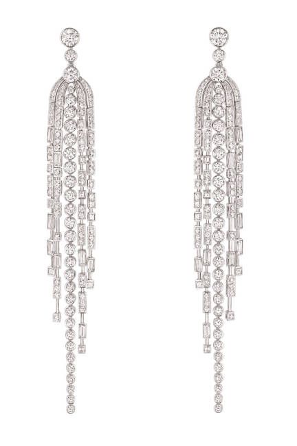 GABRIELLE'S AMAZING FANTASY CLOSET | Vintage Chanel "Shoulder Duster" Diamond Earrings from Chanel's 1932 Collection | Waterfall Earrings, Diamond Chandelier Earrings, Diamond Chandelier, Chanel Jewelry, Gold Diamond Earrings, Fine Jewelry Collection, Van Cleef, Fine Earrings, Fine Jewelry Gift