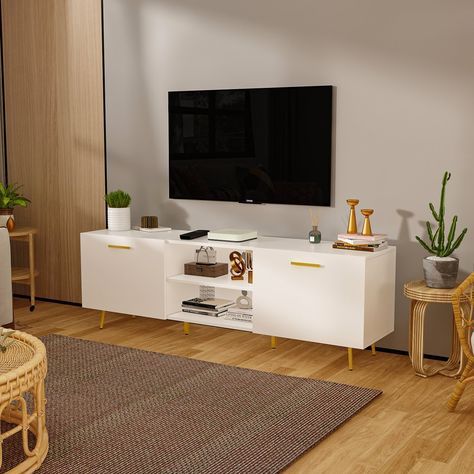 Small Living Room Ideas Tv Stands, Apartment Living Room Tv Stands, White Tv Stand Decor Living Room, Television Stand Ideas Living Rooms, Cute Tv Stand Ideas, White Tv Stand Living Room, Tv Stands Ideas For Living Room, Tv Console Ideas, Tv Stand Gold