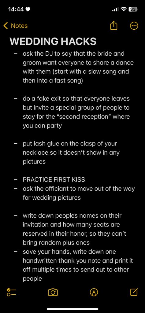 Wedding Hacks For Bride, Bride Tips For Wedding Day, Wedding Tips Hacks, Wedding To Do, Wedding Invitation Hacks, Alternative Wedding Ideas, Wedding Tips And Tricks, Wedding Hacks Diy, Wedding Hacks