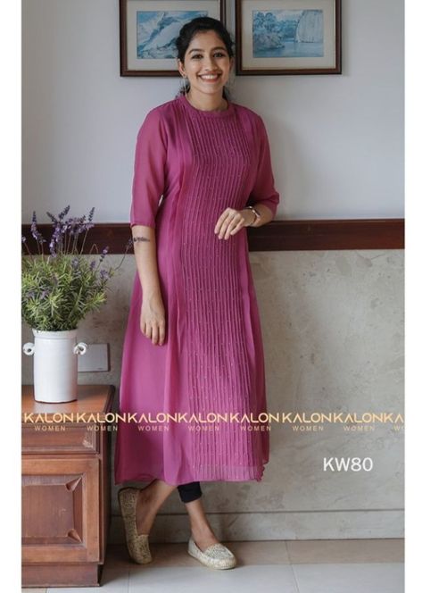 Pleated Kurta Designs, Feeding Churidar Design With Zip, Pleated Kurti Designs, Simple Frock Design, Churidar Designs, Velvet Dress Designs, Cotton Saree Designs, Simple Kurta Designs, Designer Kurti Patterns