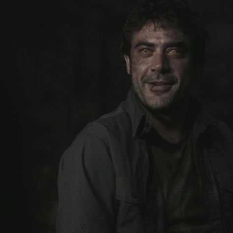 #supernatural #johnwinchester #azazel Azazel Supernatural, Devils Trap, John Winchester, Dean Morgan, Jeffrey Dean, Jeffrey Dean Morgan, Season Of The Witch, Super Natural, Winchester