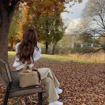 Studera Motivation, Stile Blair Waldorf, Fall Mood Board, Fest Outfits, Fall Photoshoot, Trik Fotografi, Fall Pictures, Best Seasons, Autumn Cozy